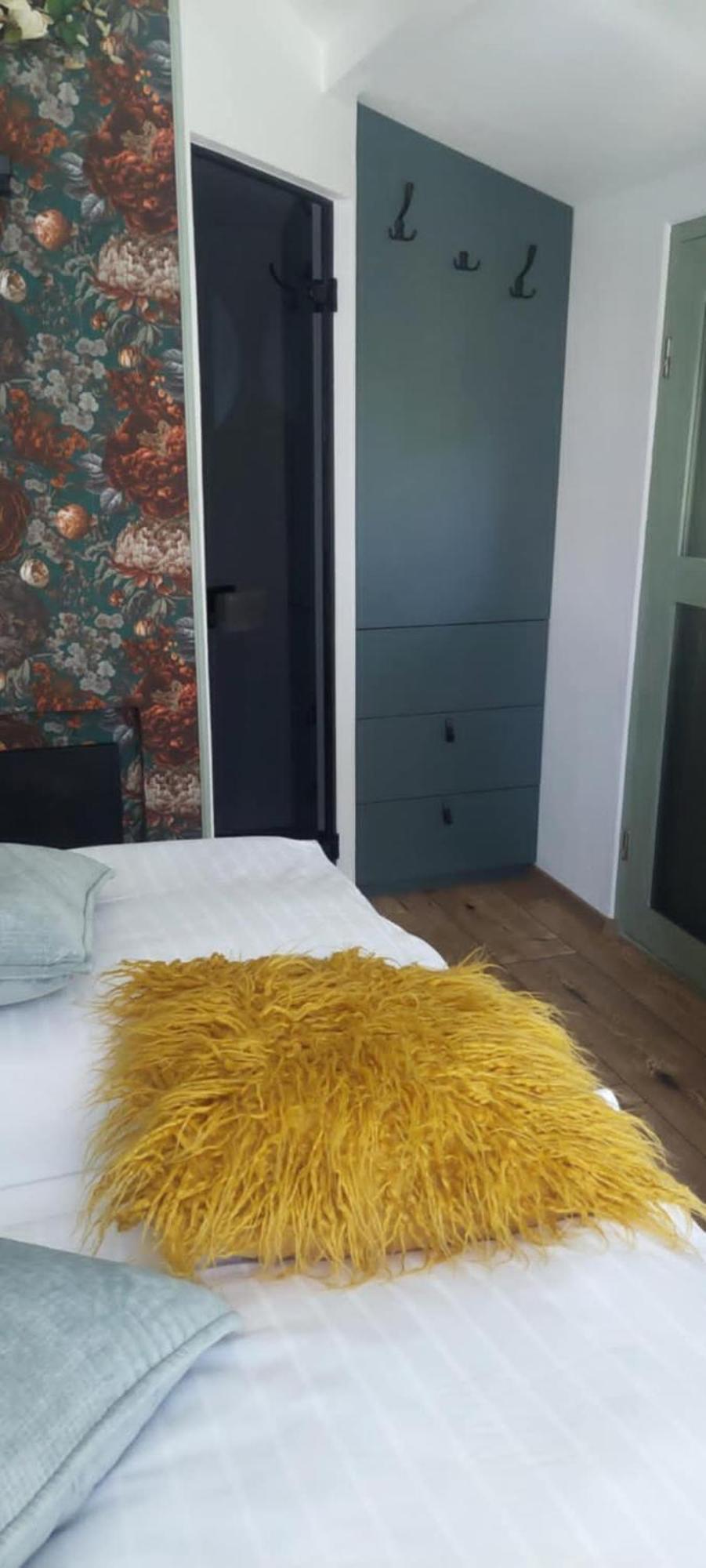 Apartment Javorek Snezne (Pardubice)